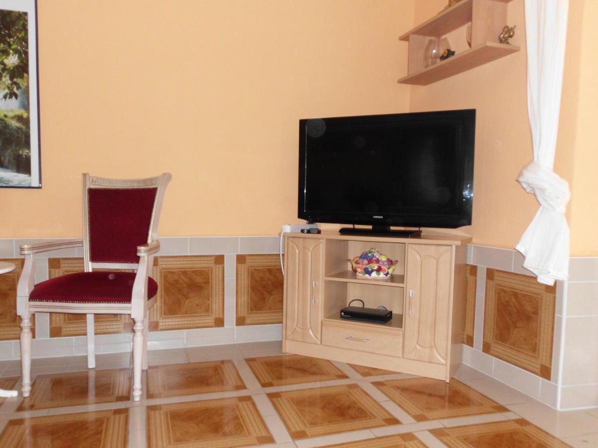 Sleep In Baden-Baden Apartment Екстериор снимка